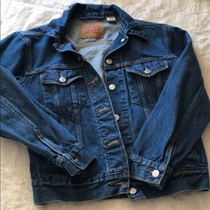 Hold | trucker denim jacket